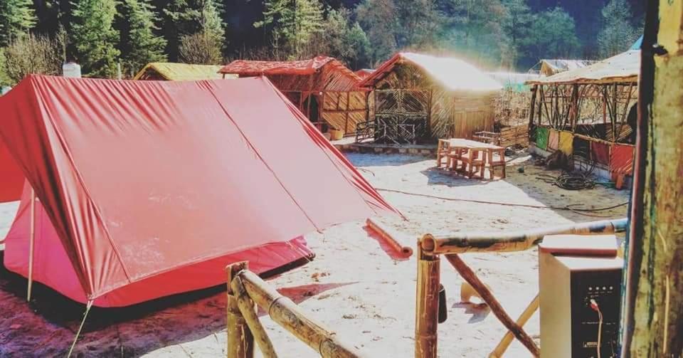 Stayhigh Camps & Cottages Касоль Экстерьер фото